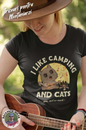 Tricou pentru montaniarzi - I like camping and cats